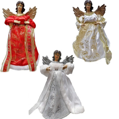 Angelo con pelliccia bianco...