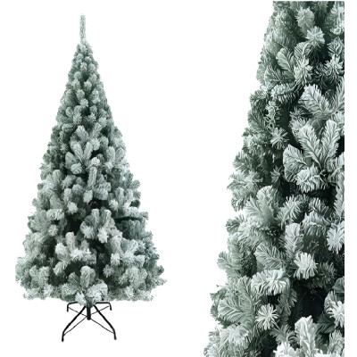 Albero di natale innevato...